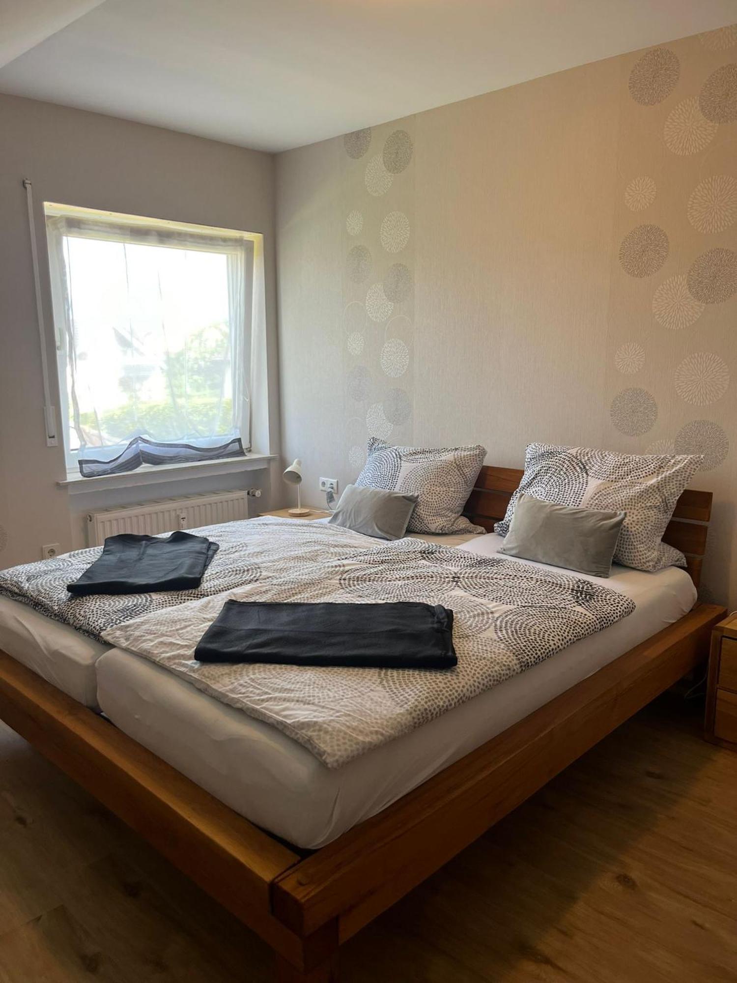 Fewo Hoheeifel, 1 Haus Mit 2 Apartments 5 Schlafzimmer In Kelberg Naehe Nuerburgring Exterior foto