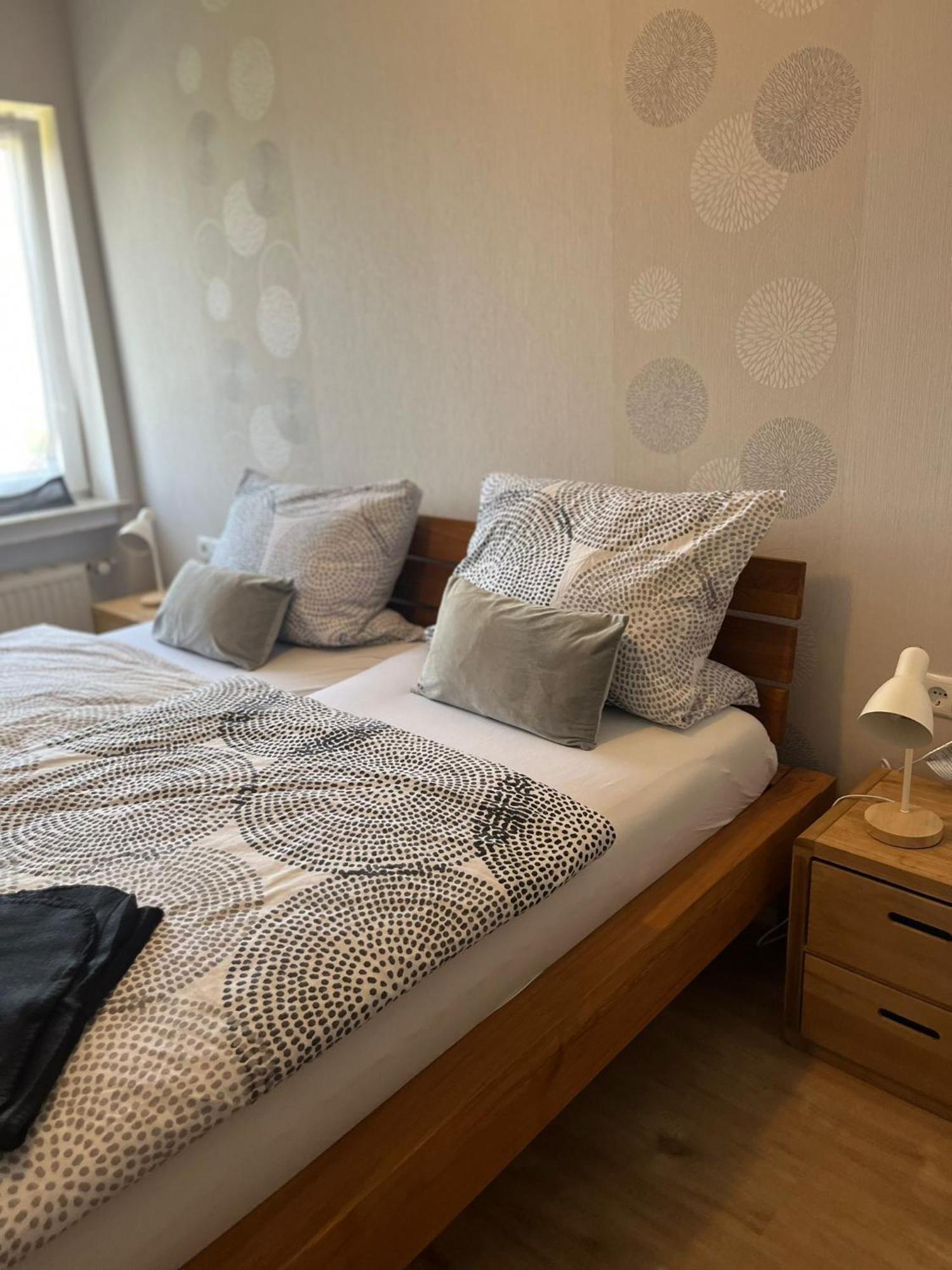 Fewo Hoheeifel, 1 Haus Mit 2 Apartments 5 Schlafzimmer In Kelberg Naehe Nuerburgring Quarto foto